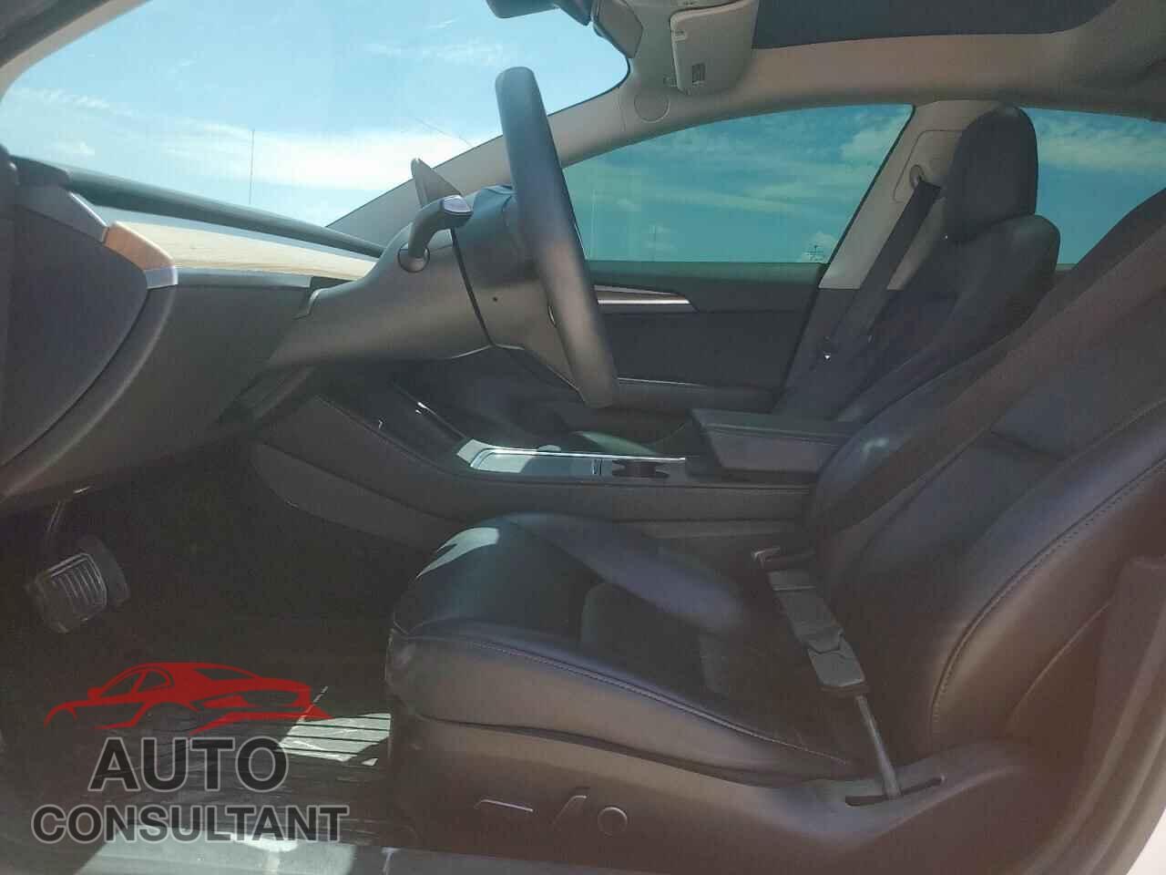 TESLA MODEL 3 2021 - 5YJ3E1EBXMF079652