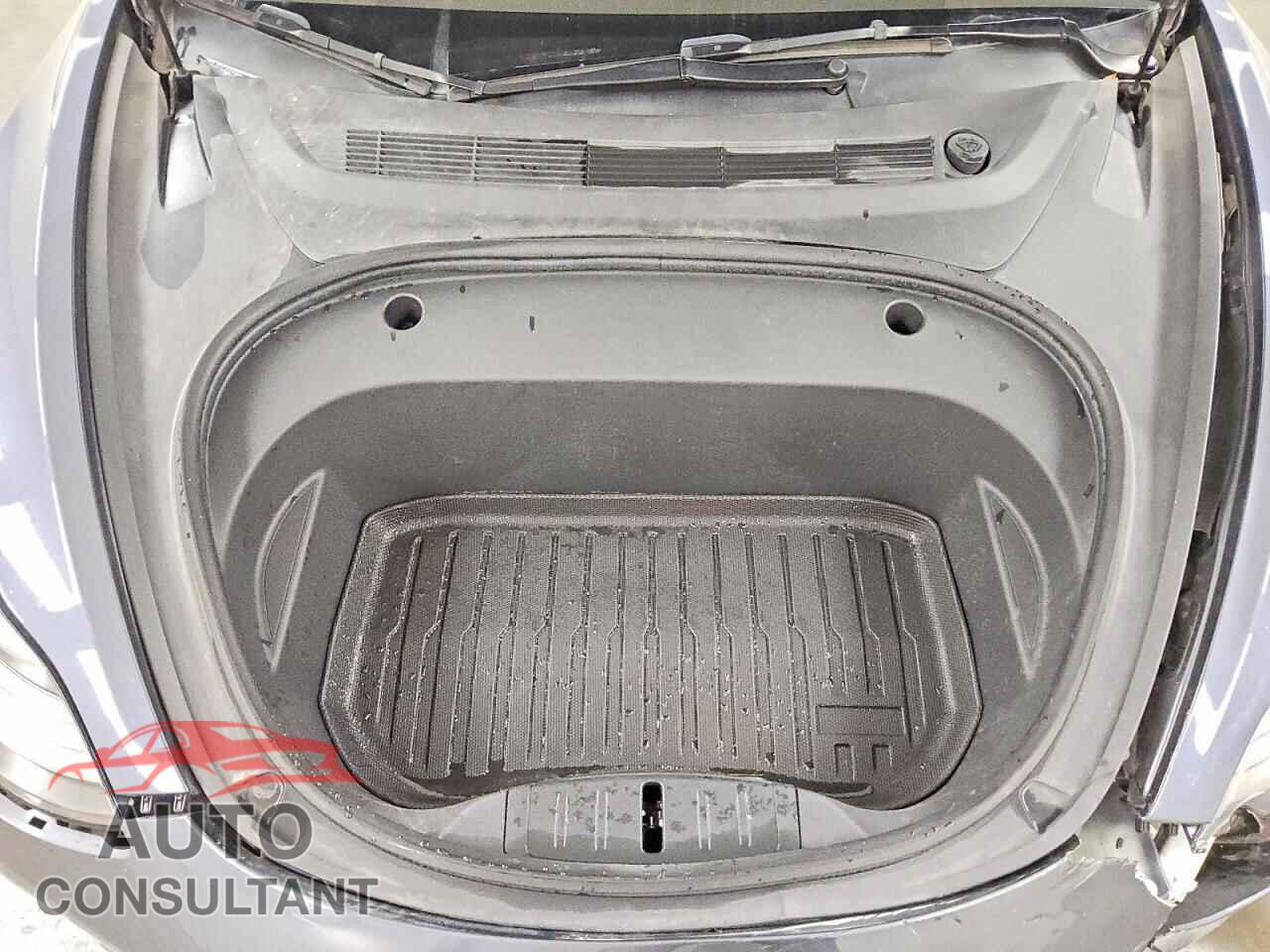 TESLA MODEL 3 2023 - 5YJ3E1EA1PF696868