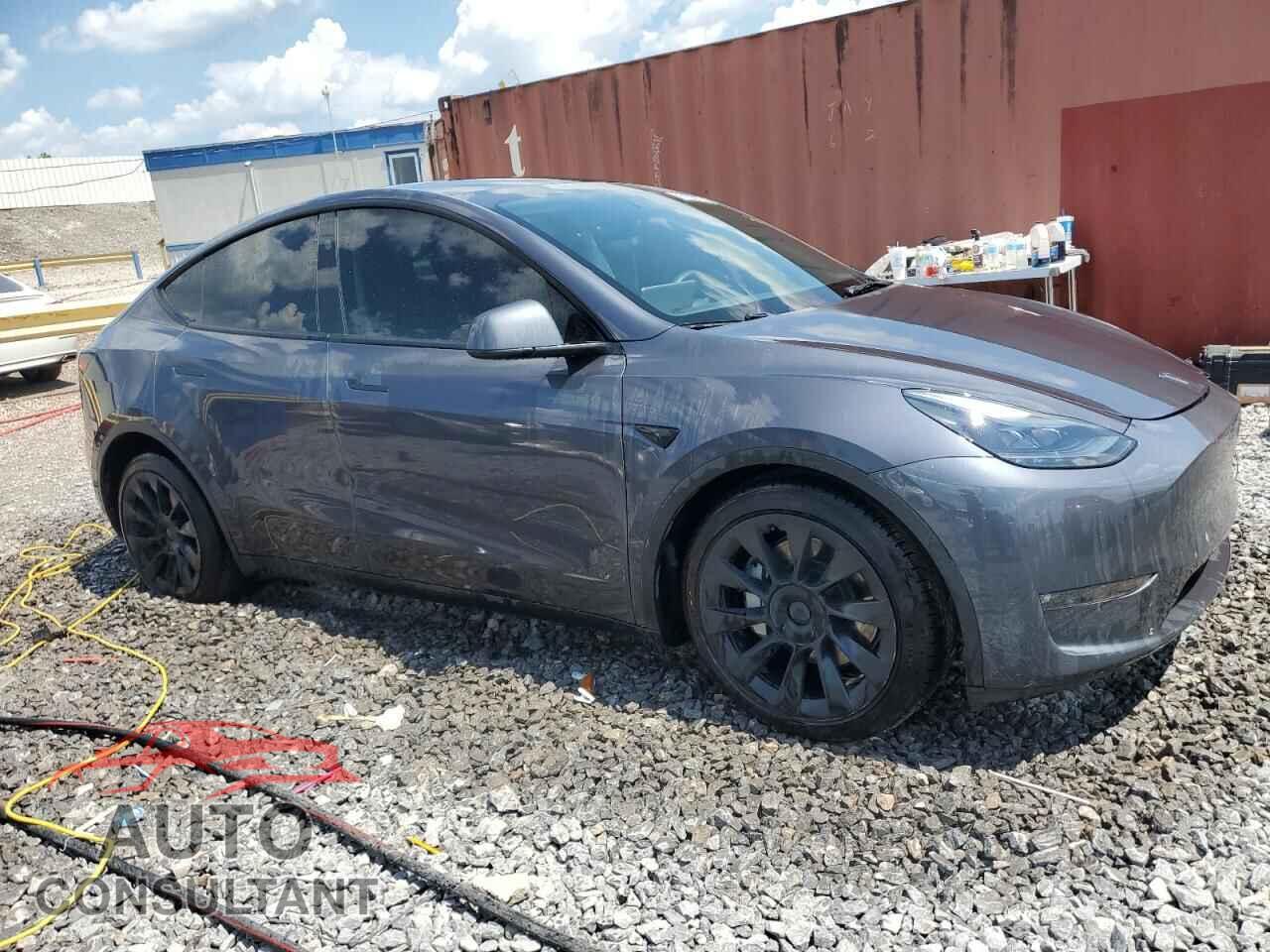TESLA MODEL Y 2023 - 7SAYGAEE3PF805675