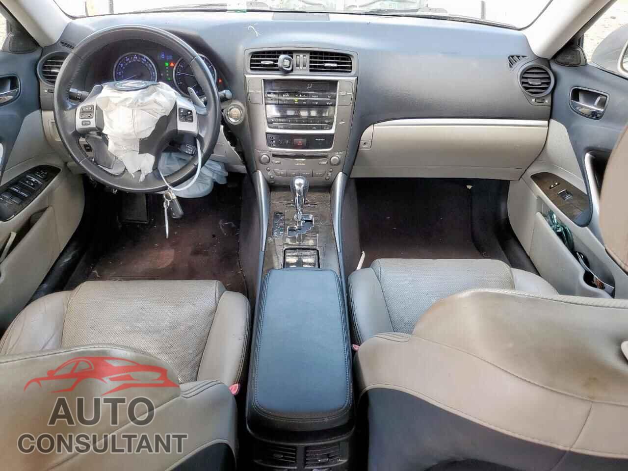 LEXUS IS 2012 - JTHBF5C23C5158114
