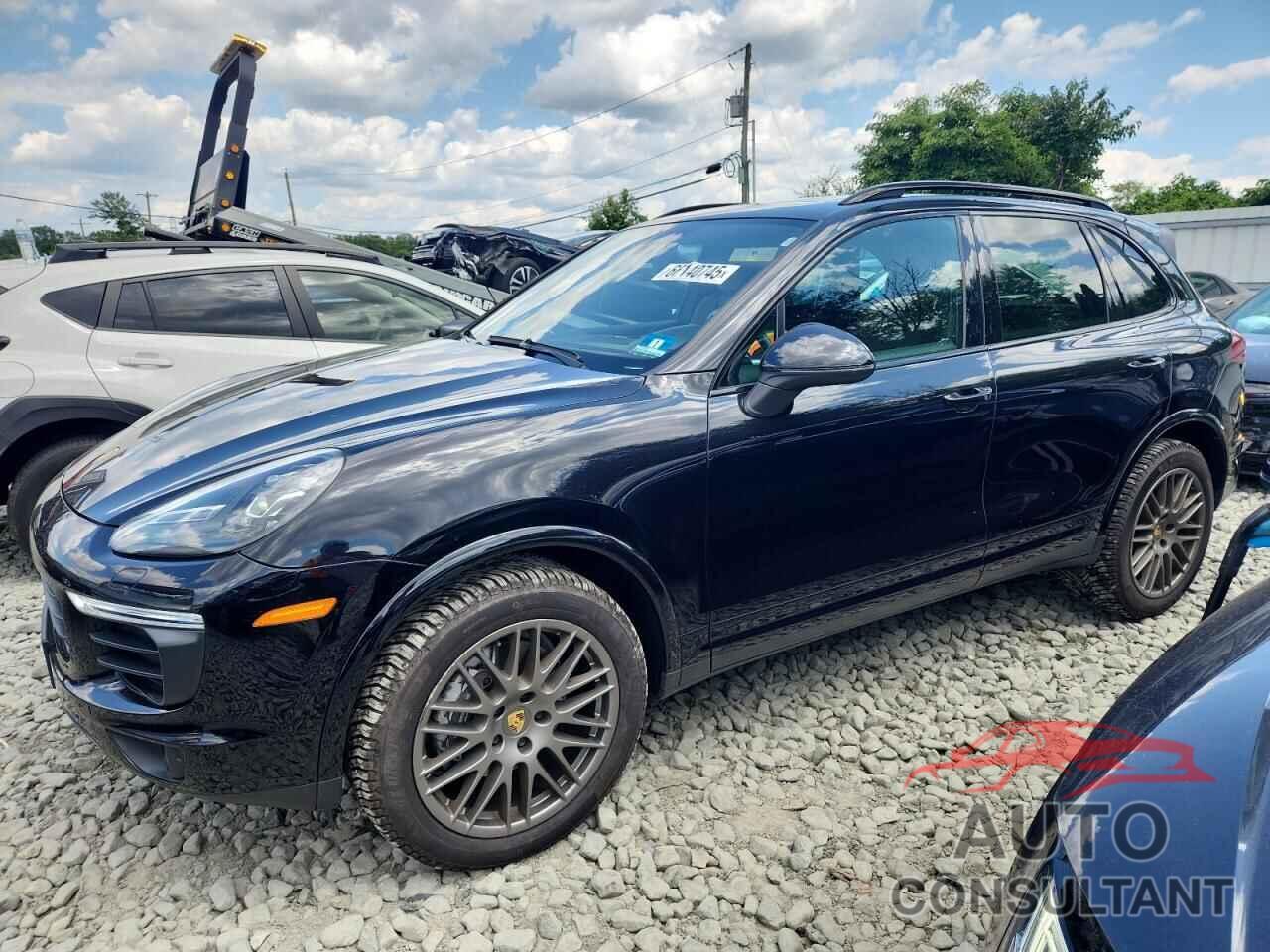 PORSCHE CAYENNE 2017 - WP1AA2A23HKA84715