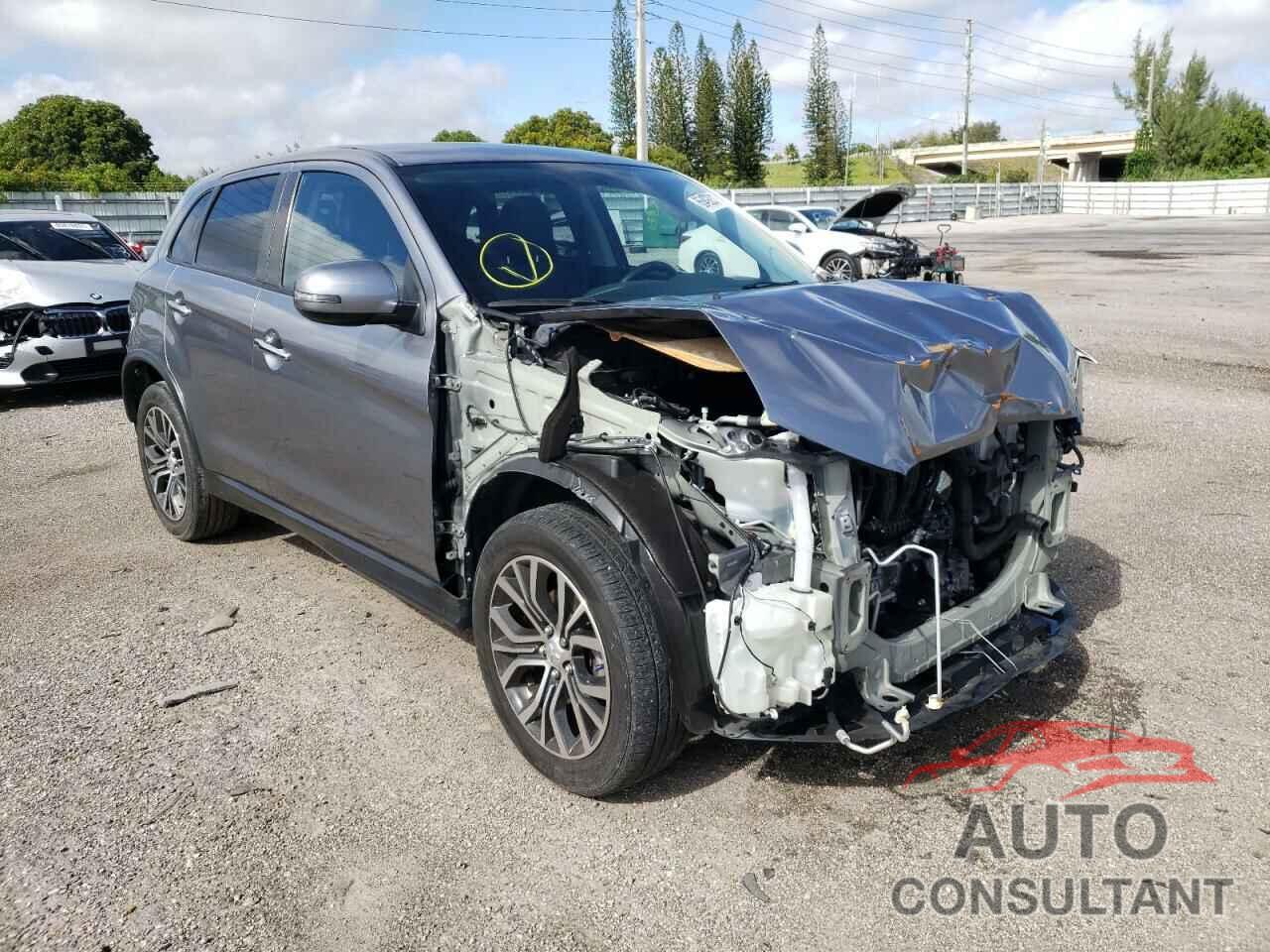 MITSUBISHI OUTLANDER 2018 - JA4AP3AW5JZ012432