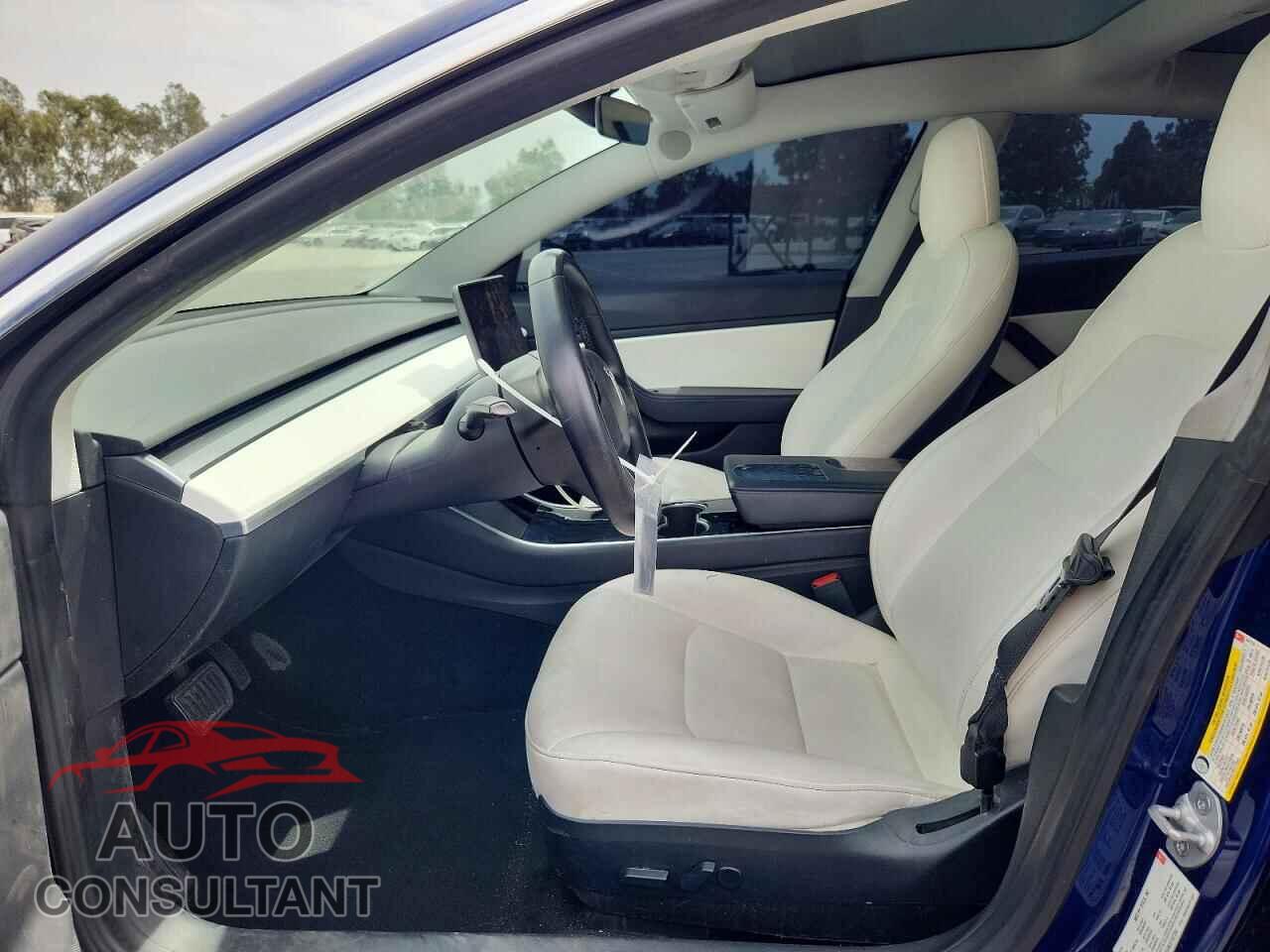 TESLA MODEL 3 2018 - 5YJ3E1EB8JF147734
