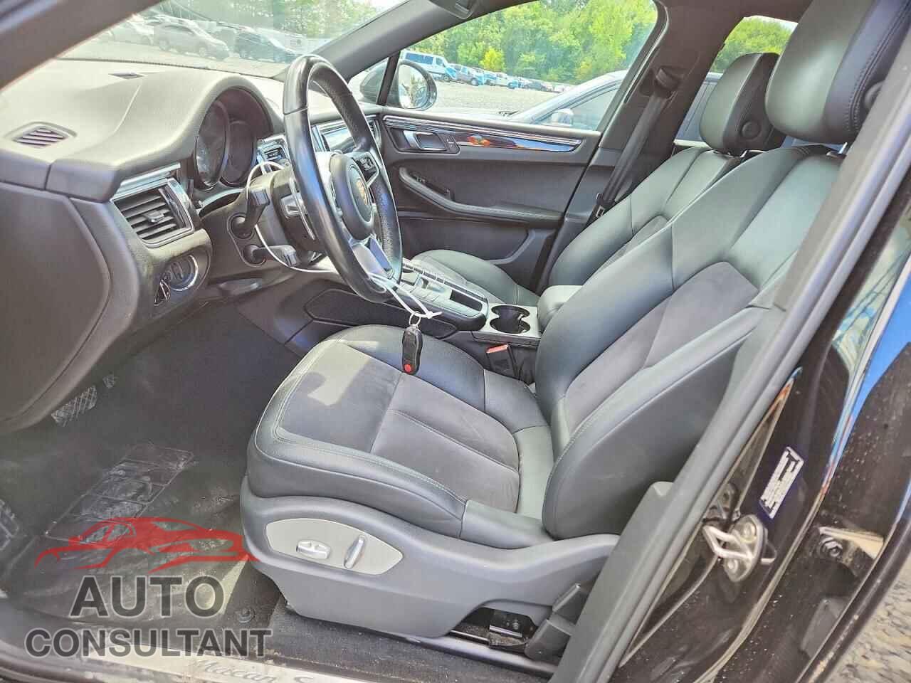 PORSCHE MACAN 2015 - WP1AB2A51FLB72175