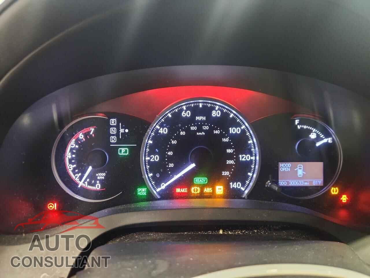 LEXUS CT 200 2013 - JTHKD5BH2D2143246