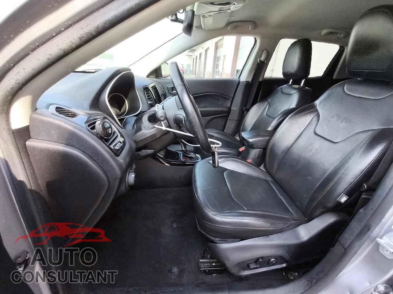 JEEP COMPASS 2019 - 3C4NJCCB8KT819376