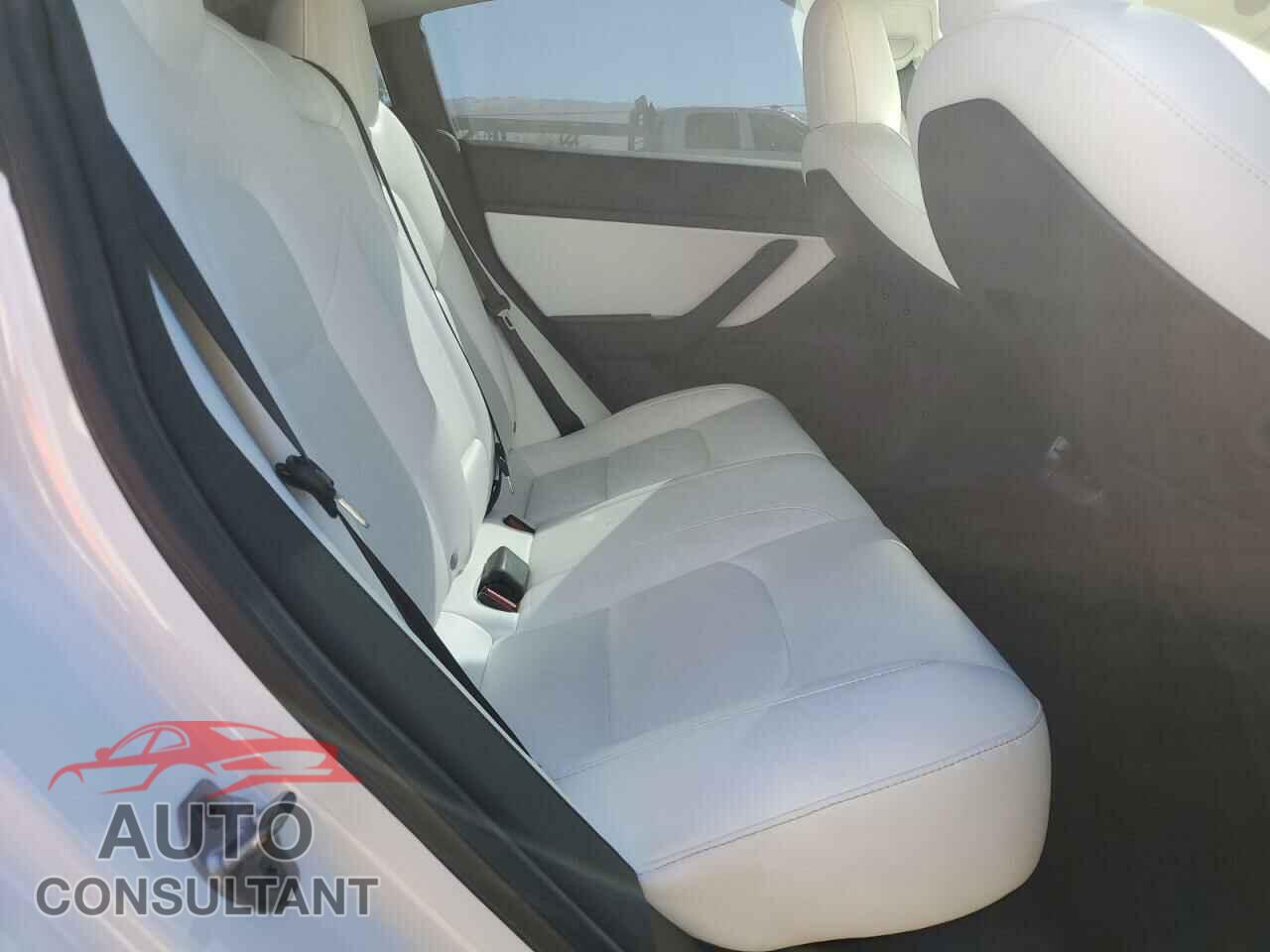 TESLA MODEL 3 2019 - 5YJ3E1EA9KF314952