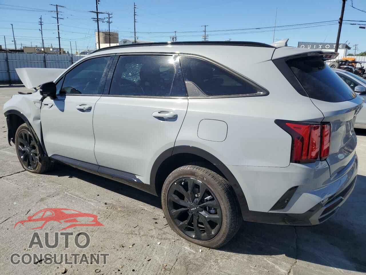 KIA SORENTO 2023 - 5XYRKDLF3PG218818