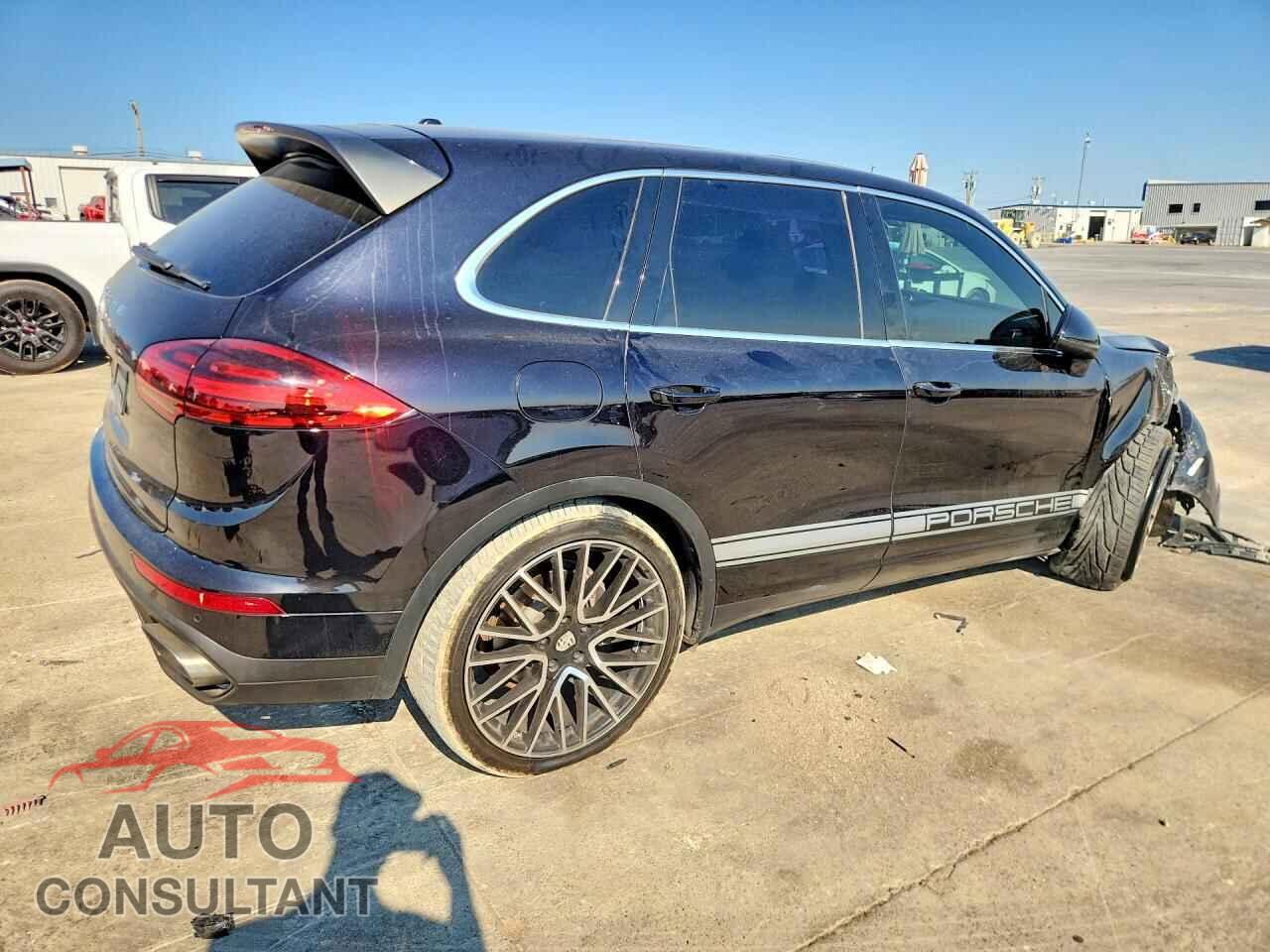PORSCHE CAYENNE 2016 - WP1AA2A22GLA02336