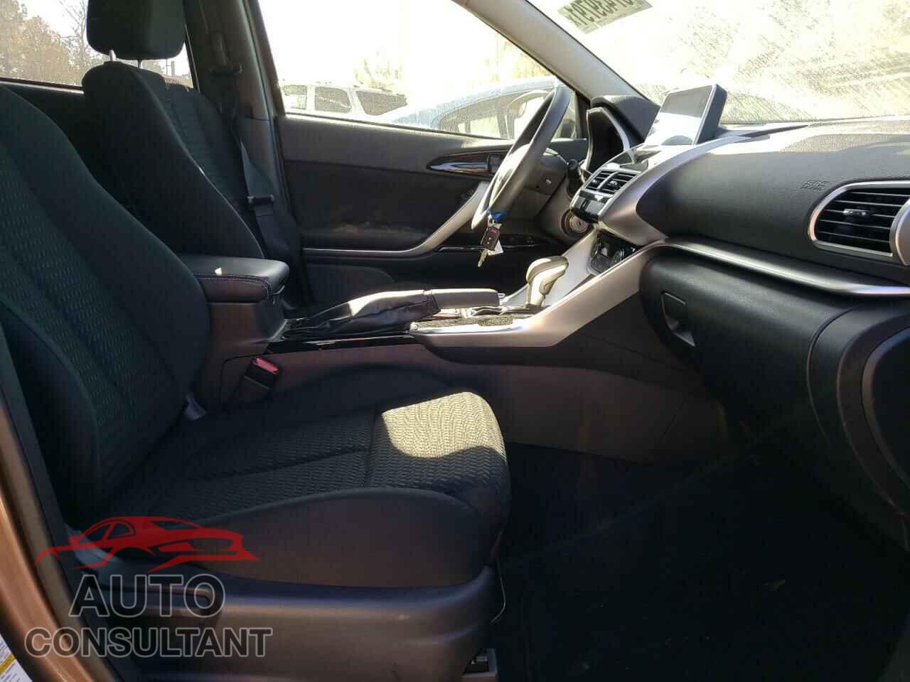 MITSUBISHI ECLIPSE 2019 - JA4AT4AA1KZ052370