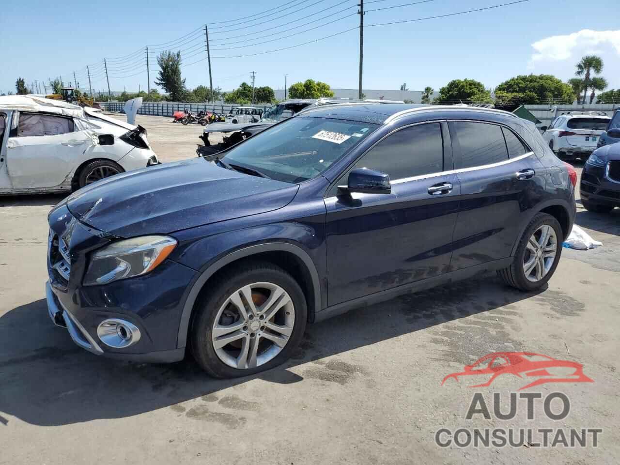 MERCEDES-BENZ GLA-CLASS 2018 - WDCTG4EB4JJ368665