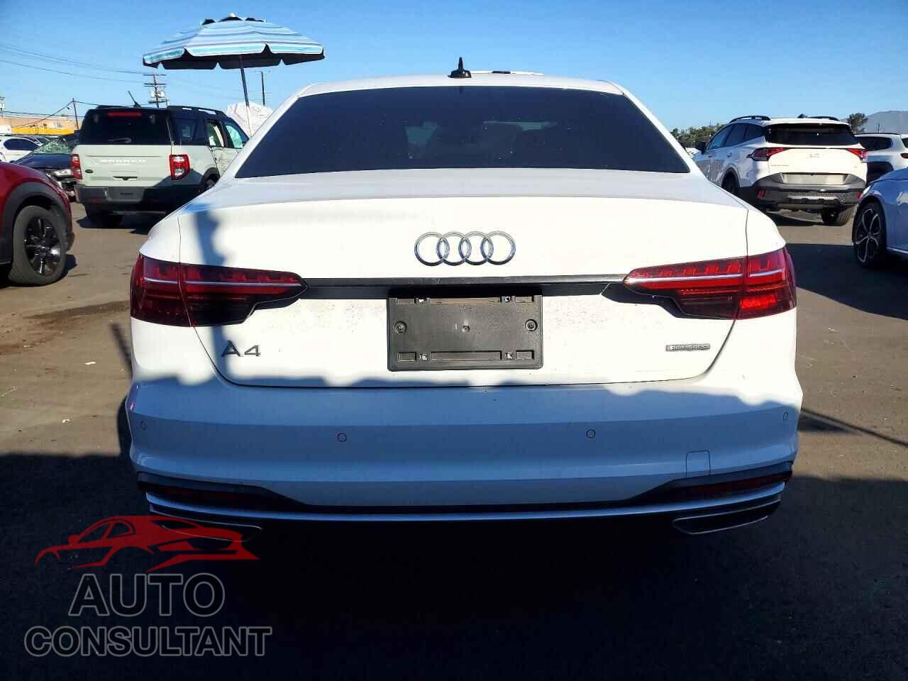 AUDI A4 2021 - WAUDAAF42MN007780
