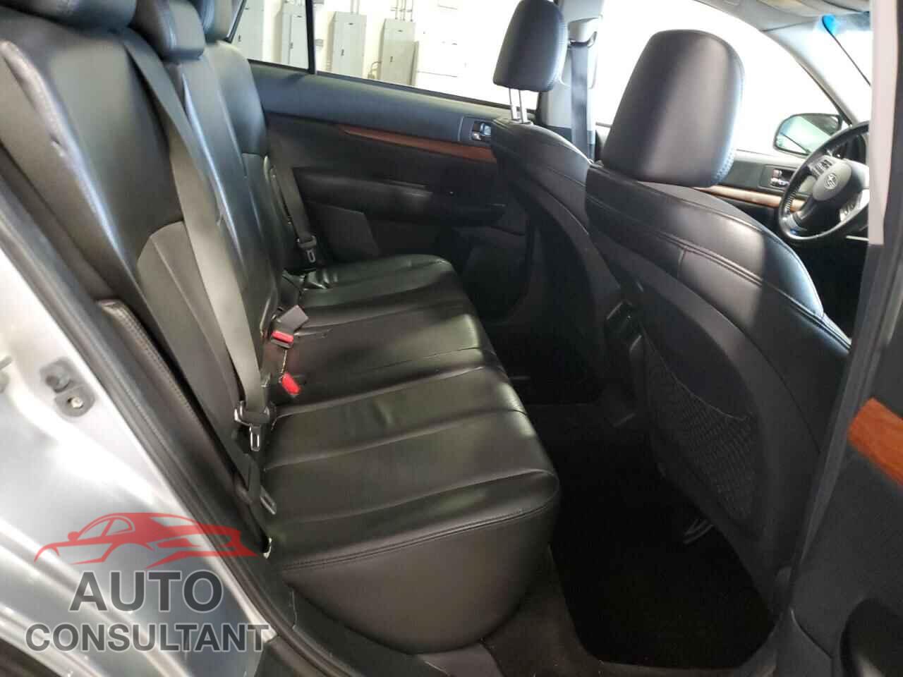 SUBARU OUTBACK 2014 - 4S4BRBLC8E3309765
