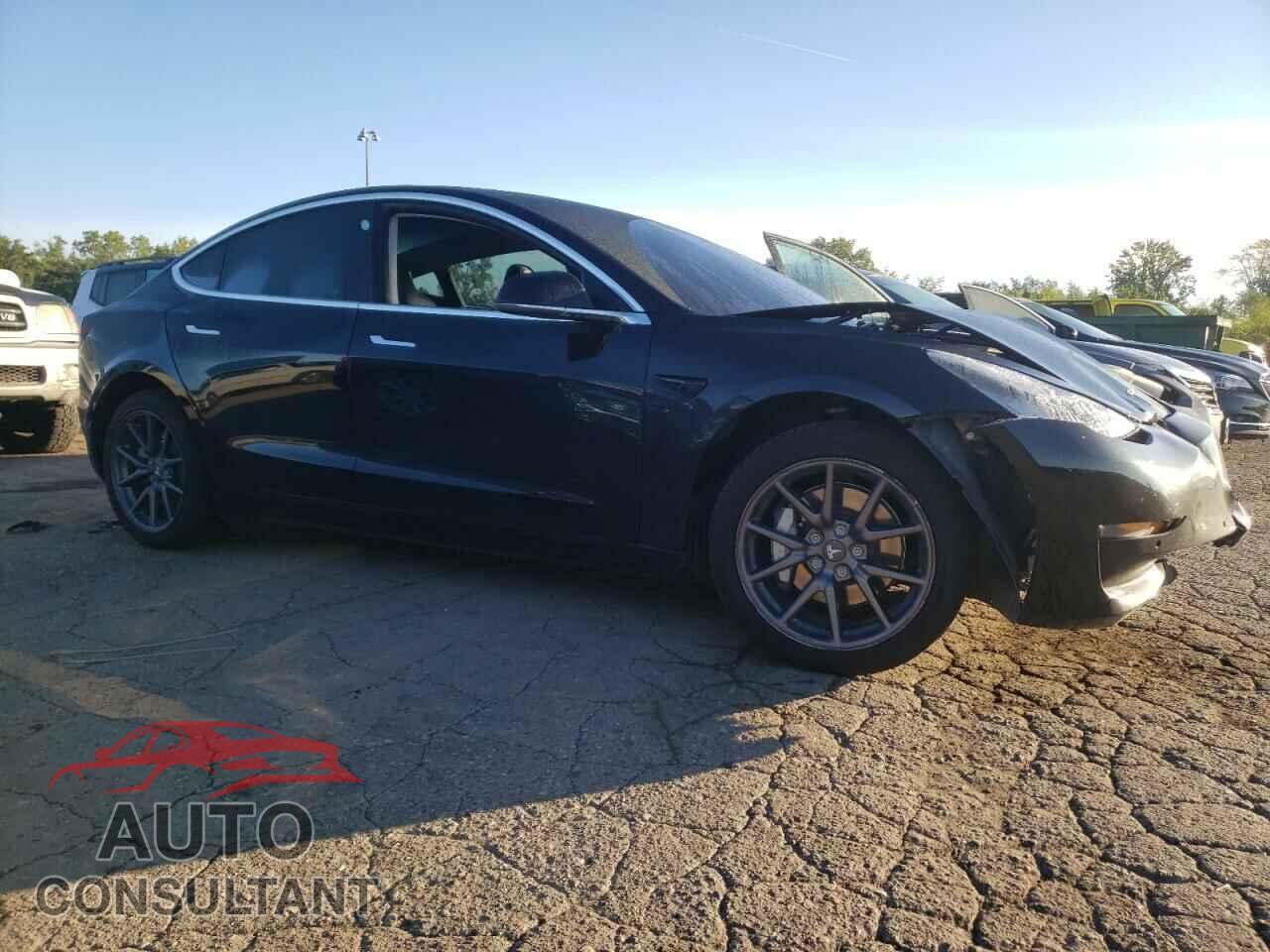 TESLA MODEL 3 2019 - 5YJ3E1EA2KF399651