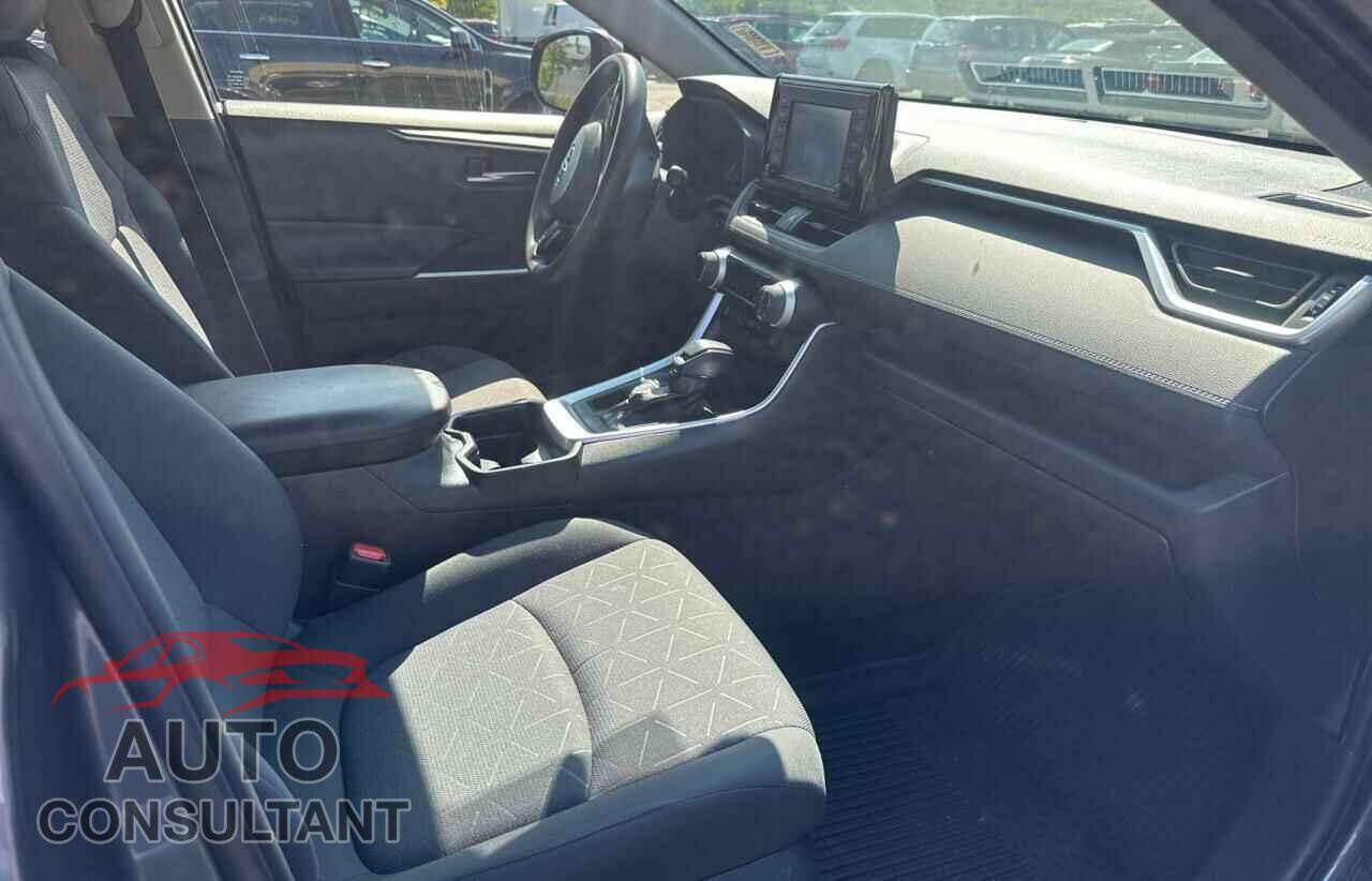 TOYOTA RAV4 2019 - JTMP1RFVXKD031027