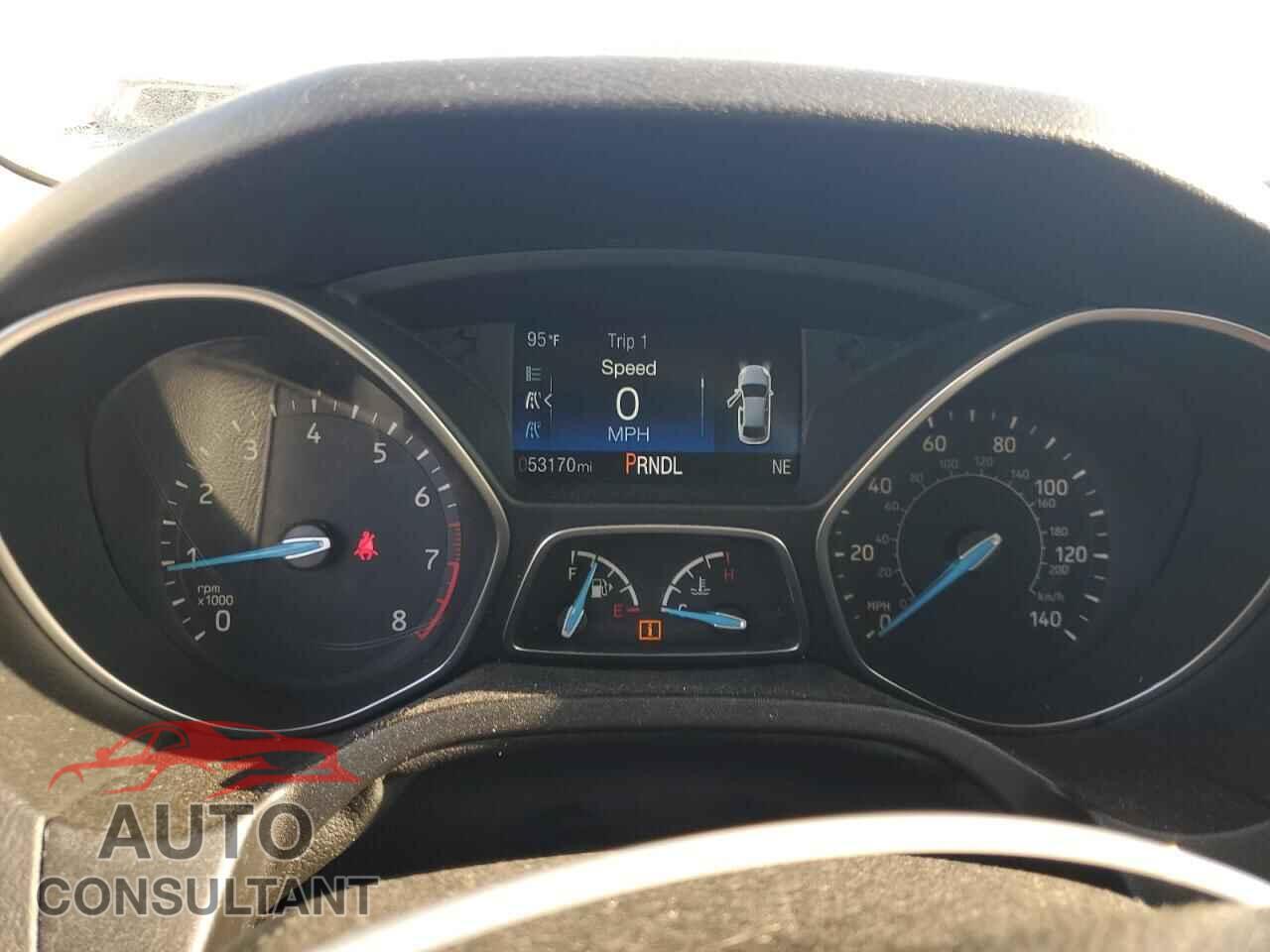FORD FOCUS 2017 - 1FADP3F22HL309475