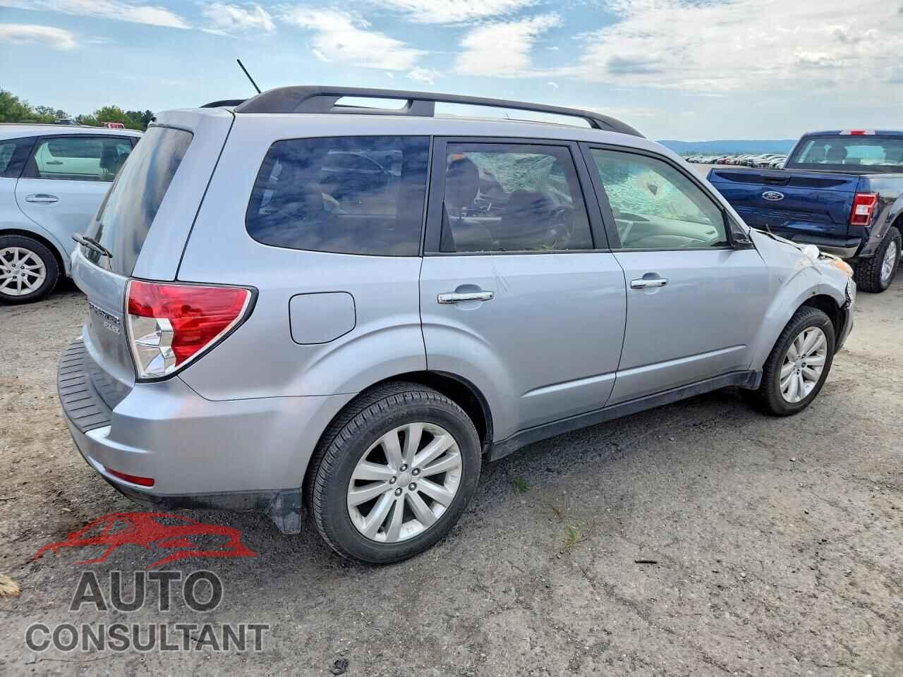 SUBARU FORESTER 2013 - JF2SHAEC3DH446260