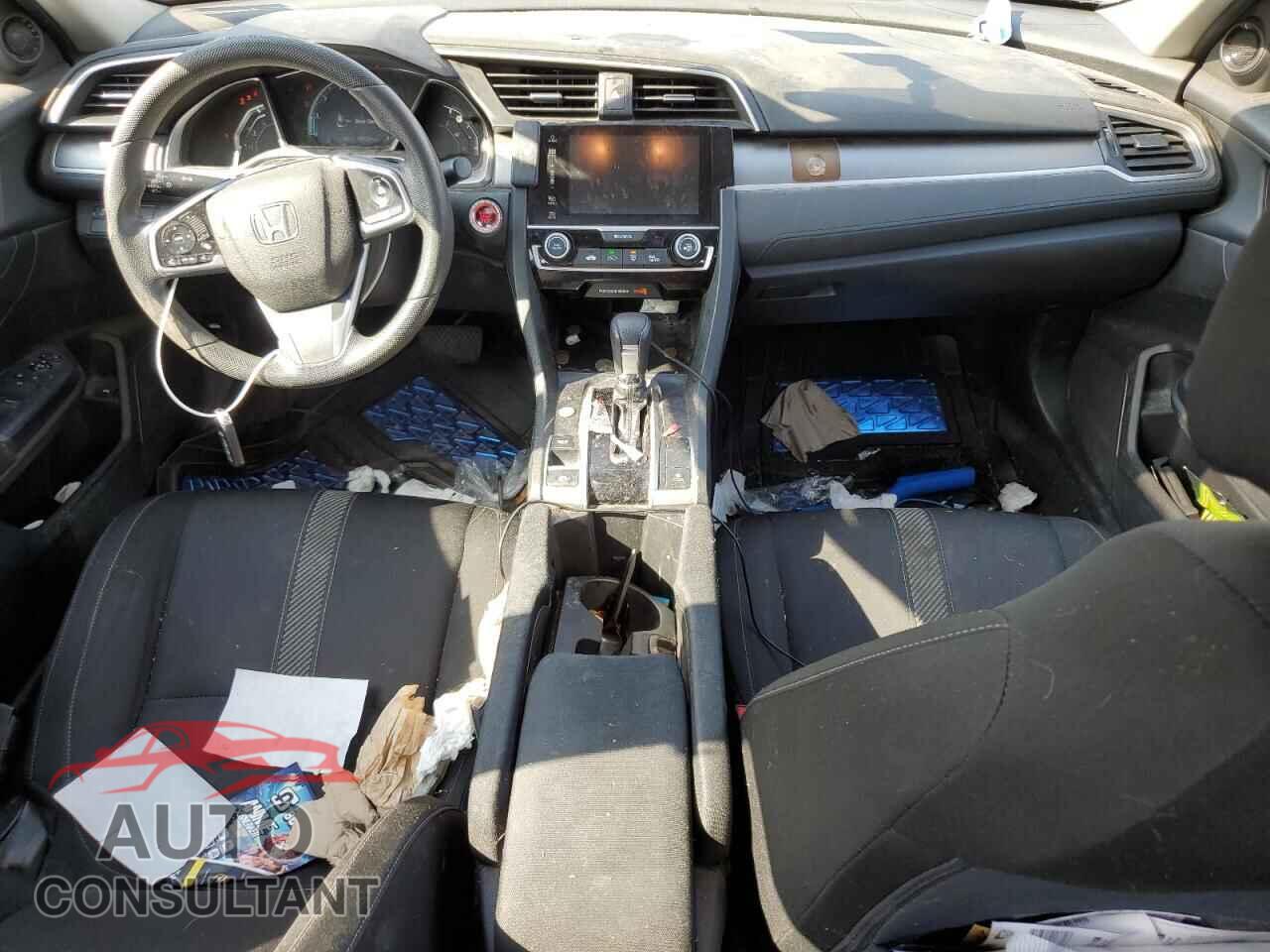 HONDA CIVIC 2018 - 19XFC2F76JE018061