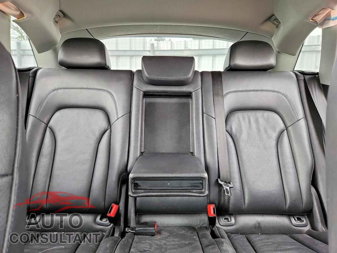 AUDI Q5 2013 - WA1CFCFP5DA004556