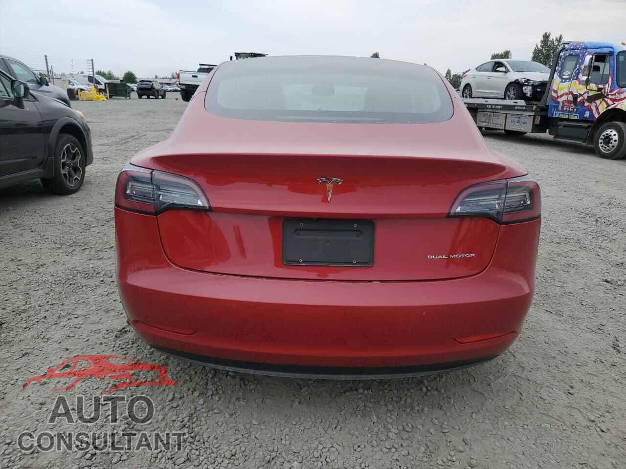 TESLA MODEL 3 2019 - 5YJ3E1EB2KF193948
