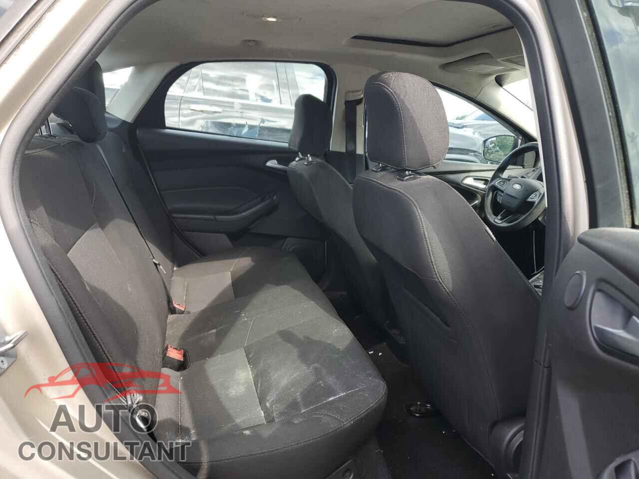 FORD FOCUS 2017 - 1FADP3H23HL305447