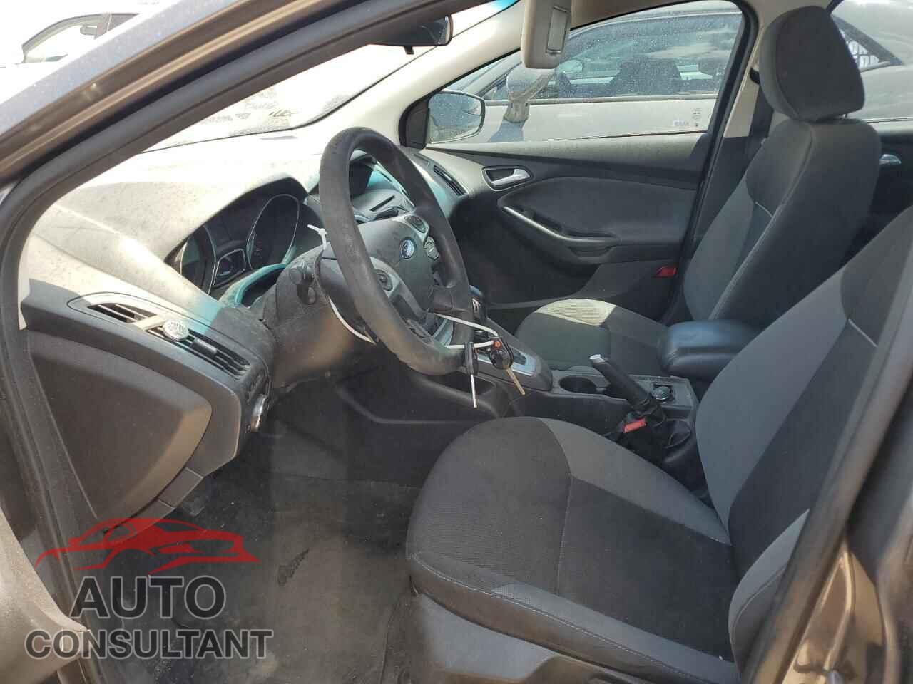 FORD FOCUS 2014 - 1FADP3K24EL132137