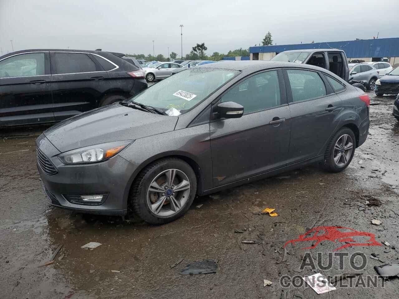 FORD FOCUS 2018 - 1FADP3F28JL258473
