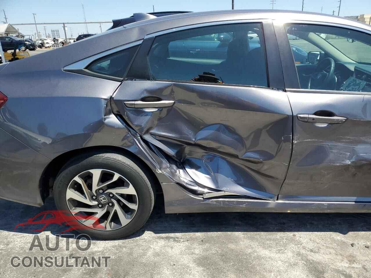 HONDA CIVIC 2017 - 19XFC2F79HE214523