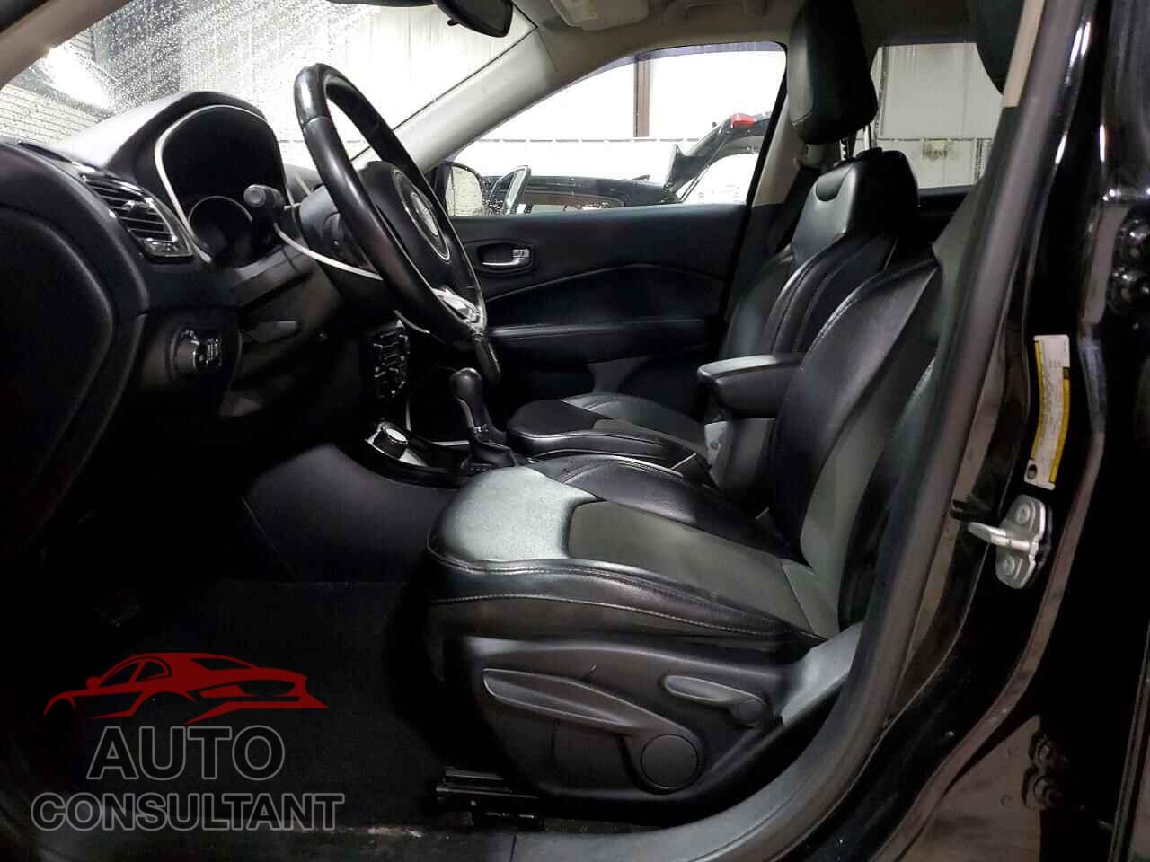 JEEP COMPASS 2020 - 3C4NJDBB9LT157431