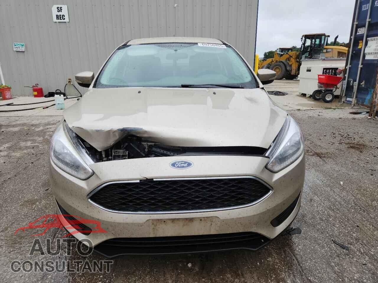 FORD FOCUS 2017 - 1FADP3F24HL232253