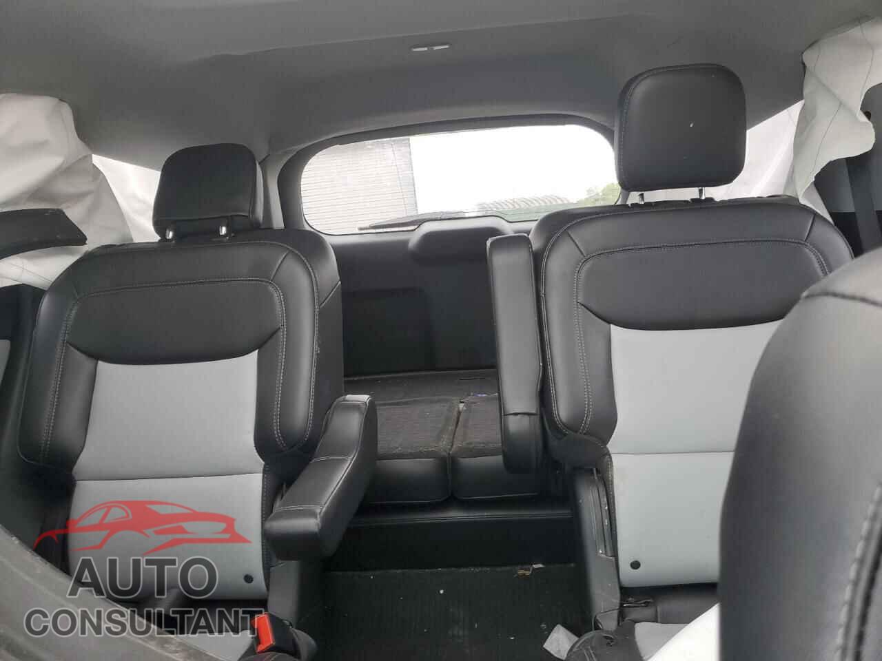 FORD EXPLORER 2022 - 1FMSK8DH2NGB10379