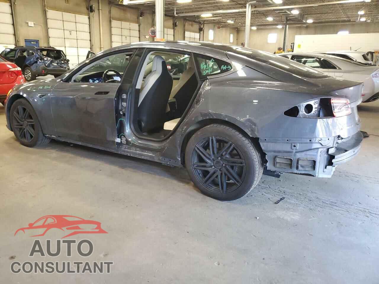 TESLA MODEL S 2019 - 5YJSA1E25KF297440