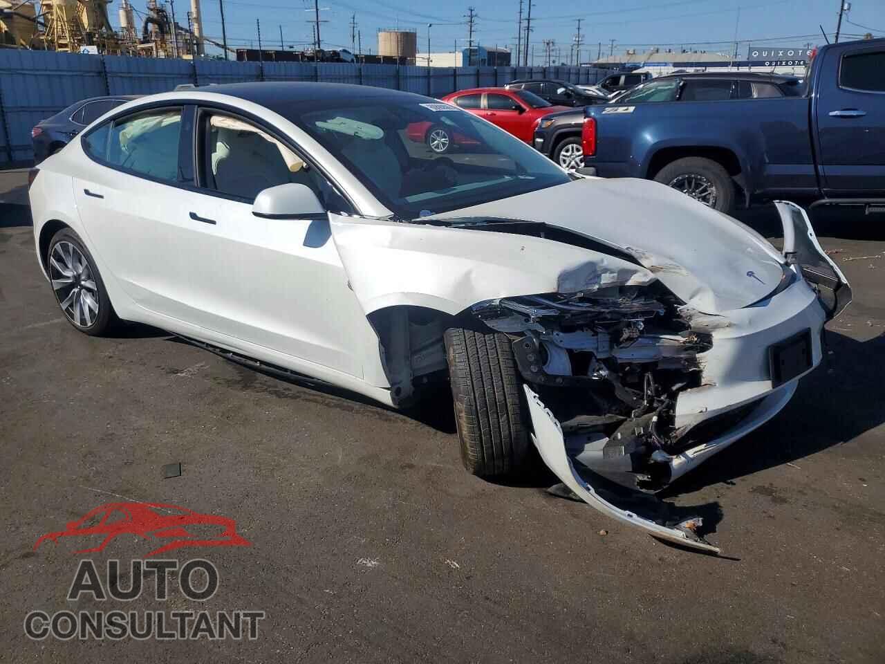 TESLA MODEL 3 2024 - 5YJ3E1EA2RF869655