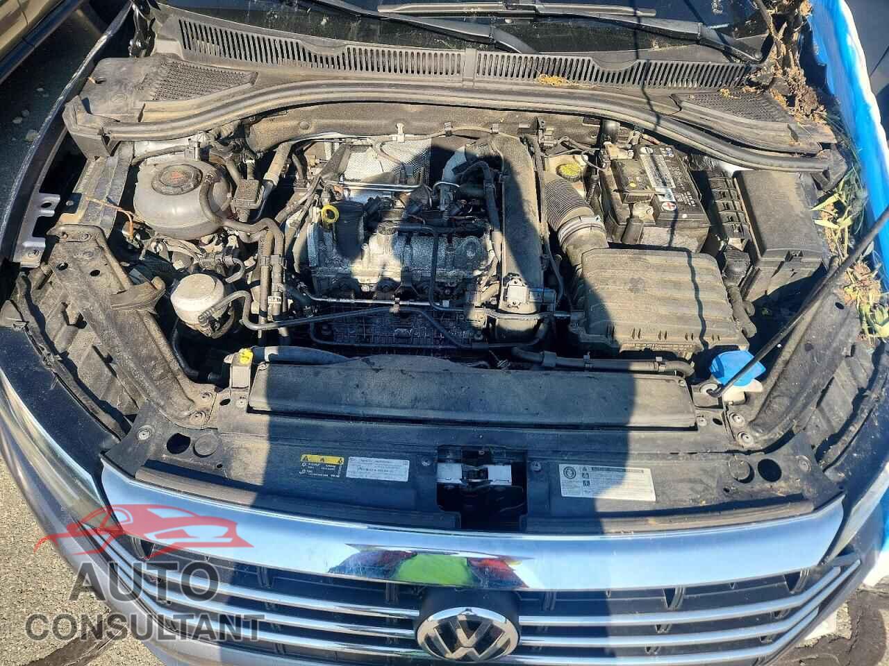 VOLKSWAGEN JETTA 2020 - 3VWEB7BU4LM044882