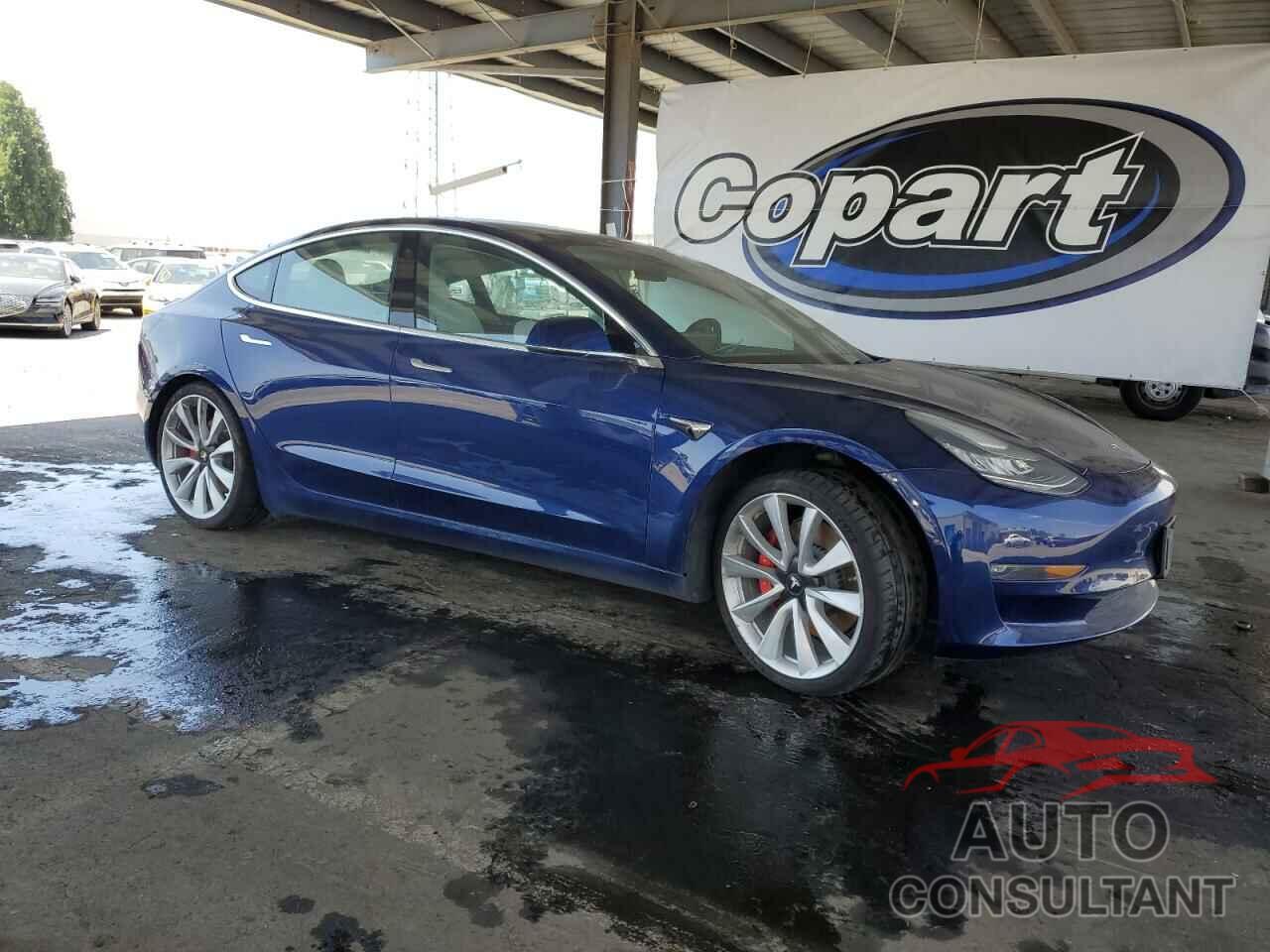 TESLA MODEL 3 2018 - 5YJ3E1EB0JF081051