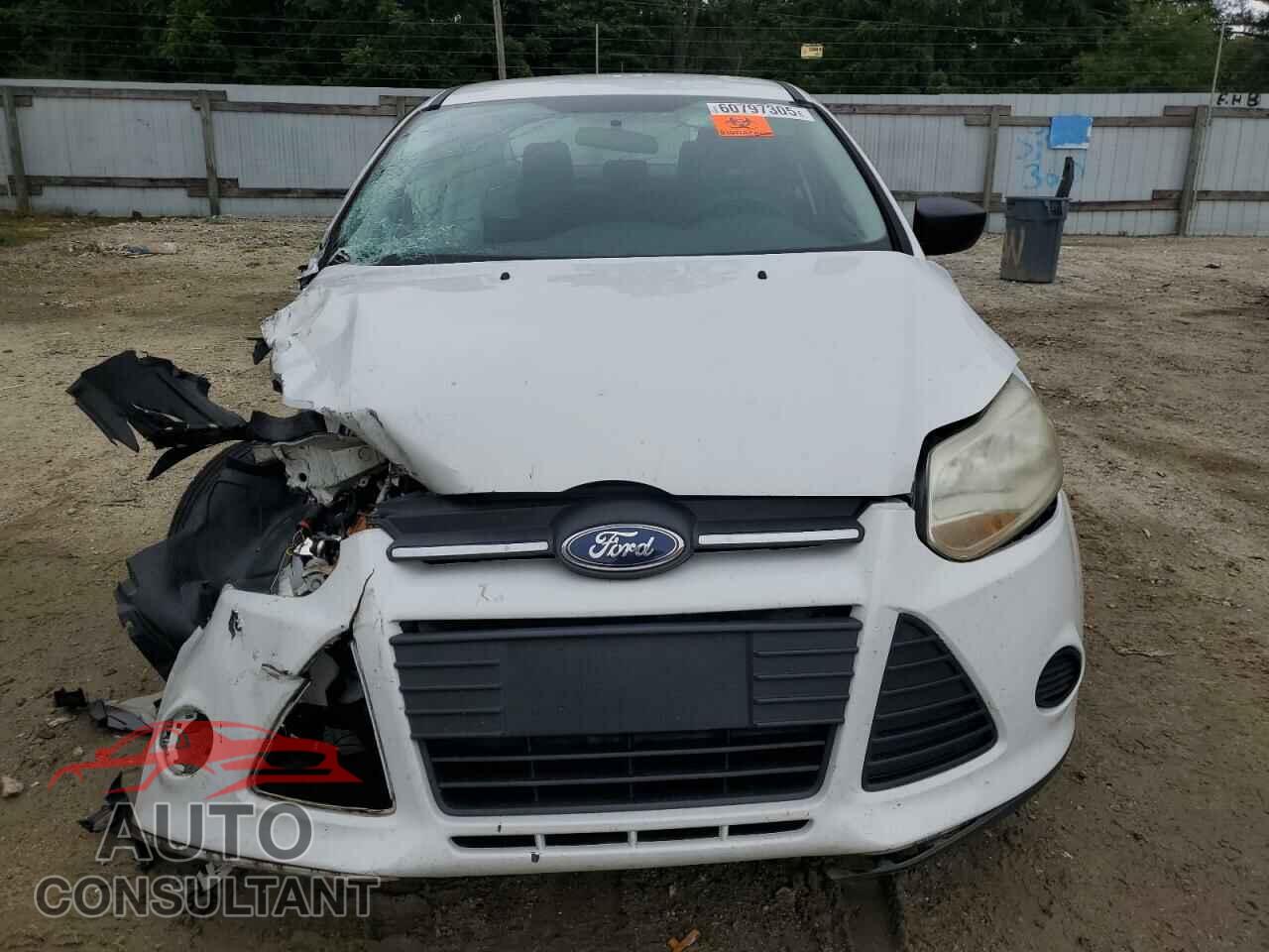 FORD FOCUS 2013 - 1FADP3E26DL330602