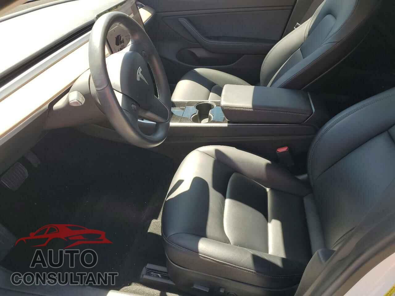 TESLA MODEL 3 2018 - 5YJ3E1EB2JF067832