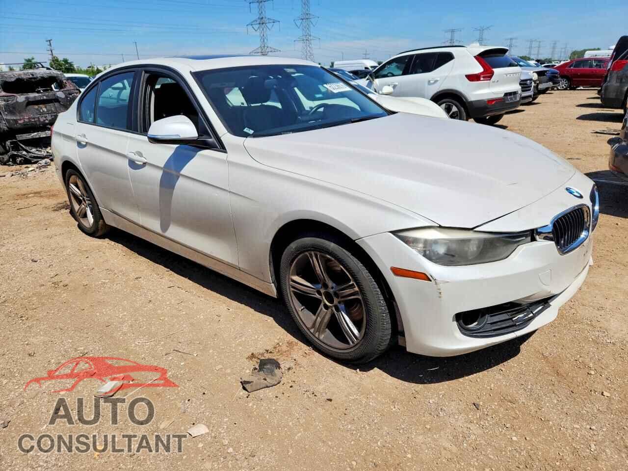 BMW 3 SERIES 2013 - WBA3B5C55DF590871