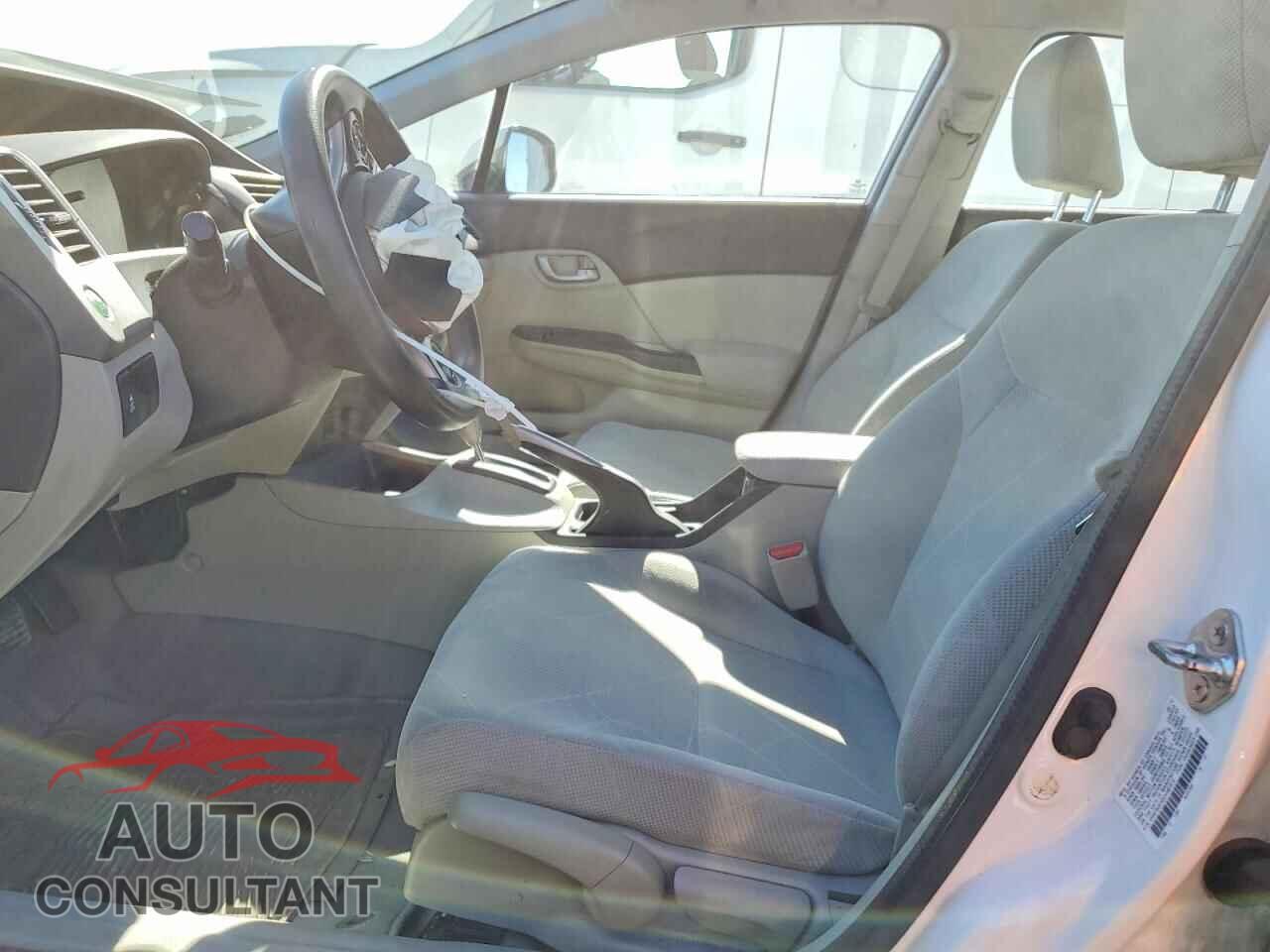 HONDA CIVIC 2012 - 2HGFB2F50CH587515