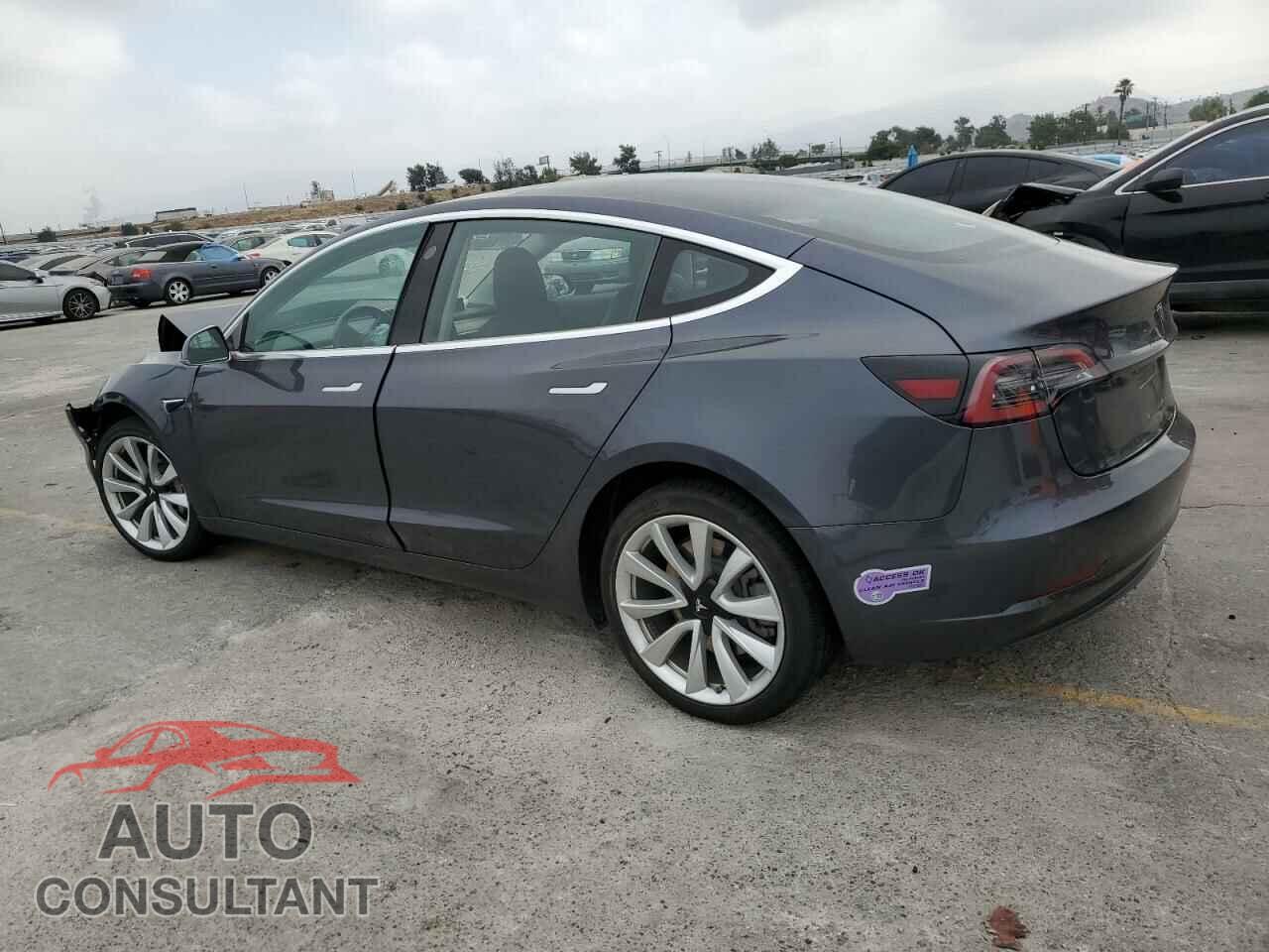 TESLA MODEL 3 2018 - 5YJ3E1EA9JF110182