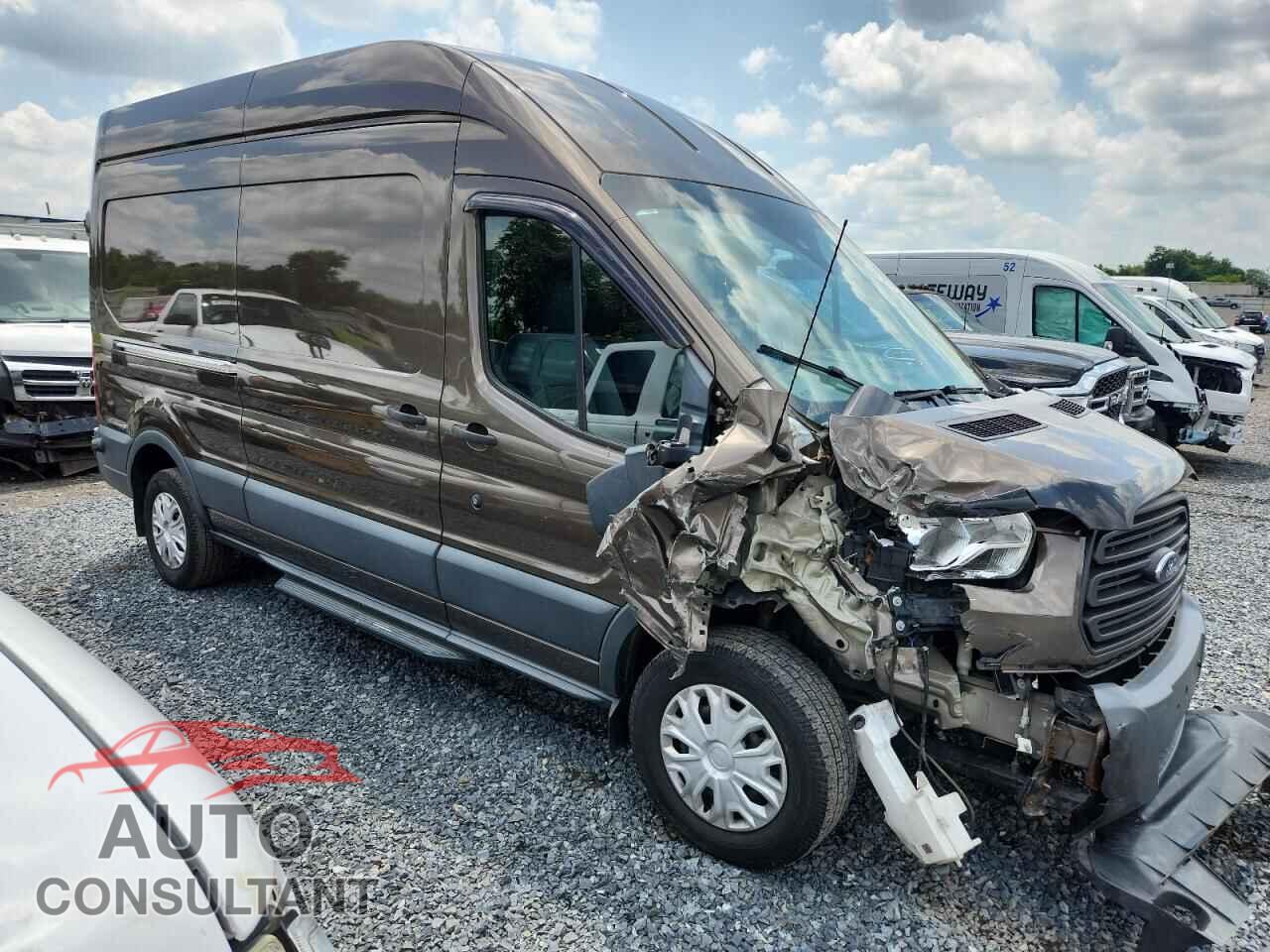 FORD TRANSIT 2017 - 1FTYR2XV8HKA13794
