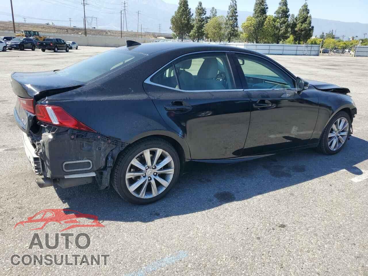 LEXUS IS 2015 - JTHBF1D23F5044819