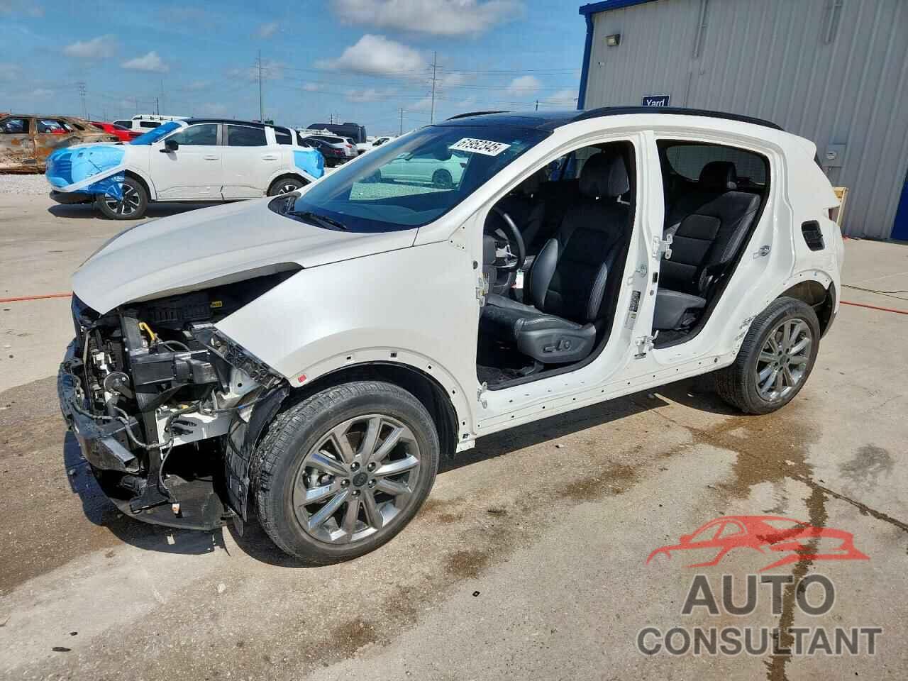KIA SPORTAGE 2021 - KNDP63AC8M7893152