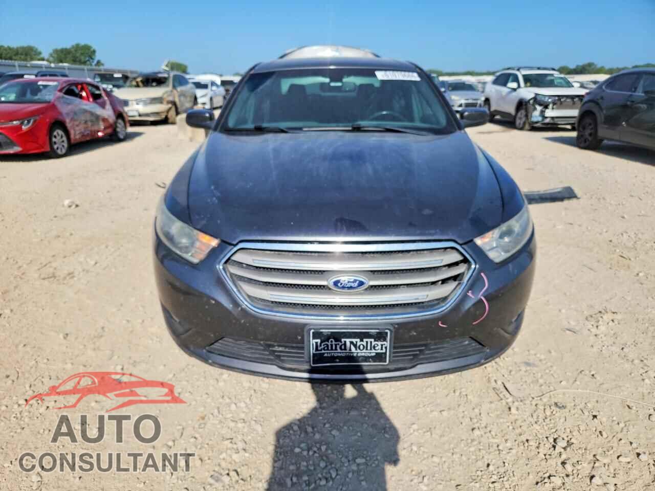 FORD TAURUS 2015 - 1FAHP2E84FG143659