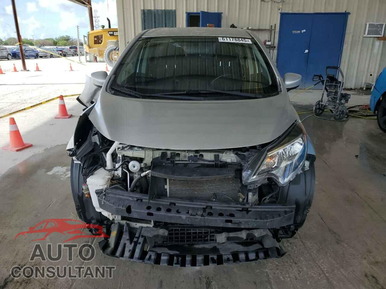 NISSAN VERSA 2019 - 3N1CE2CP3KL361458