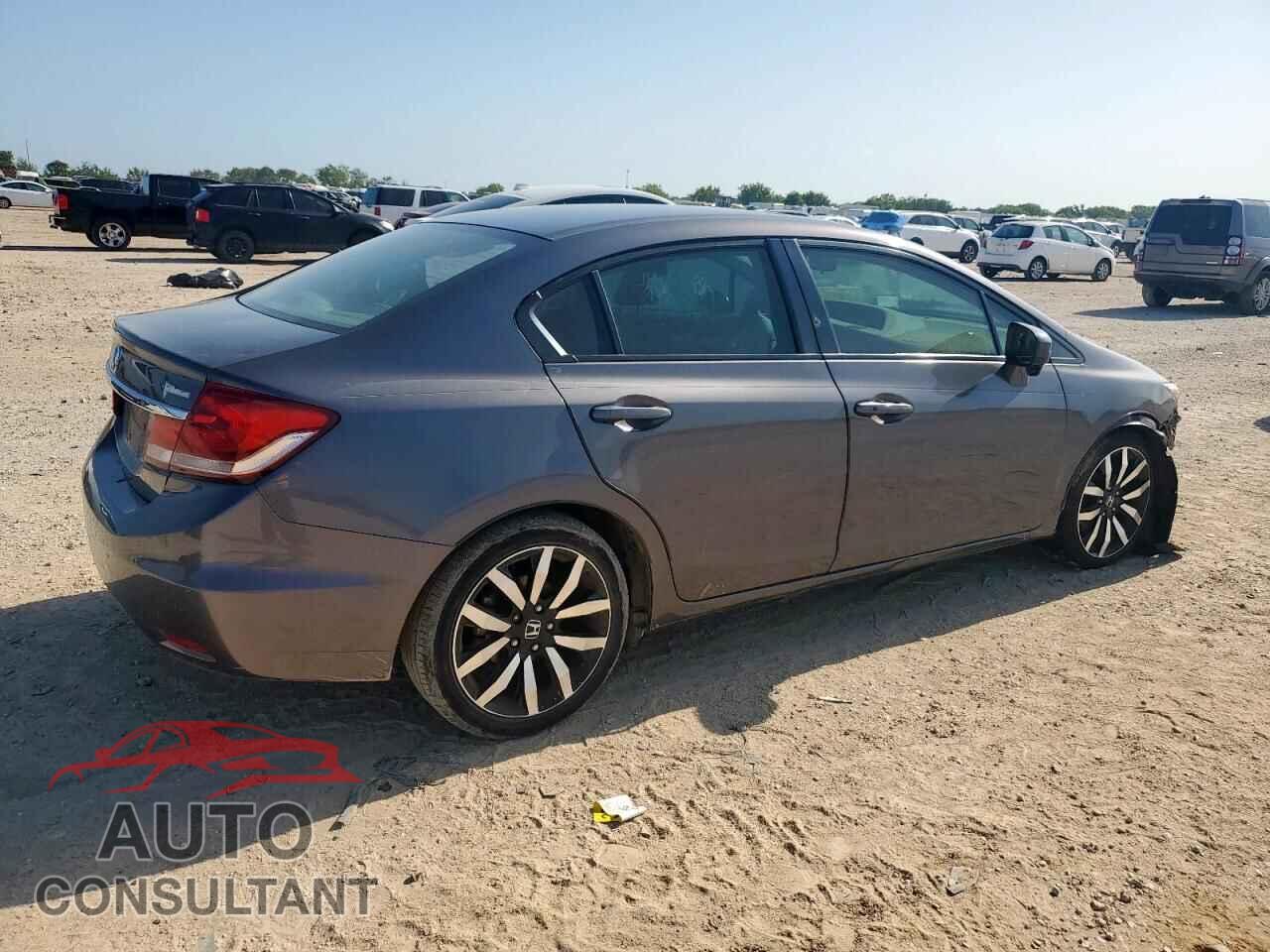 HONDA CIVIC 2015 - 2HGFB2F99FH528728