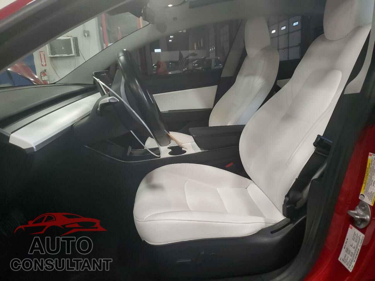 TESLA MODEL 3 2018 - 5YJ3E1EB8JF097465