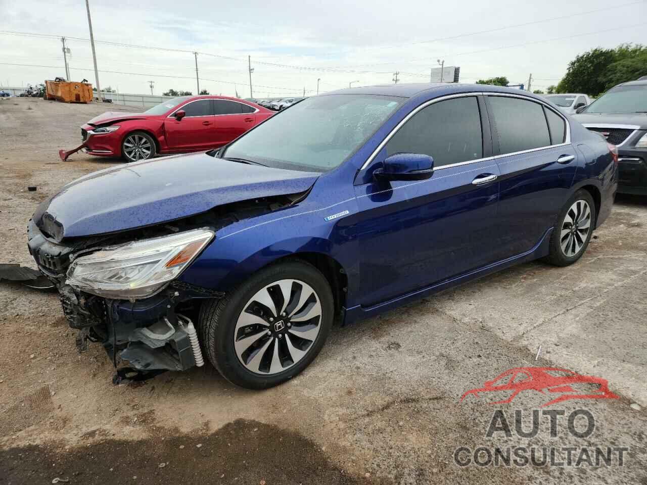 HONDA ACCORD 2017 - JHMCR6F70HC011776