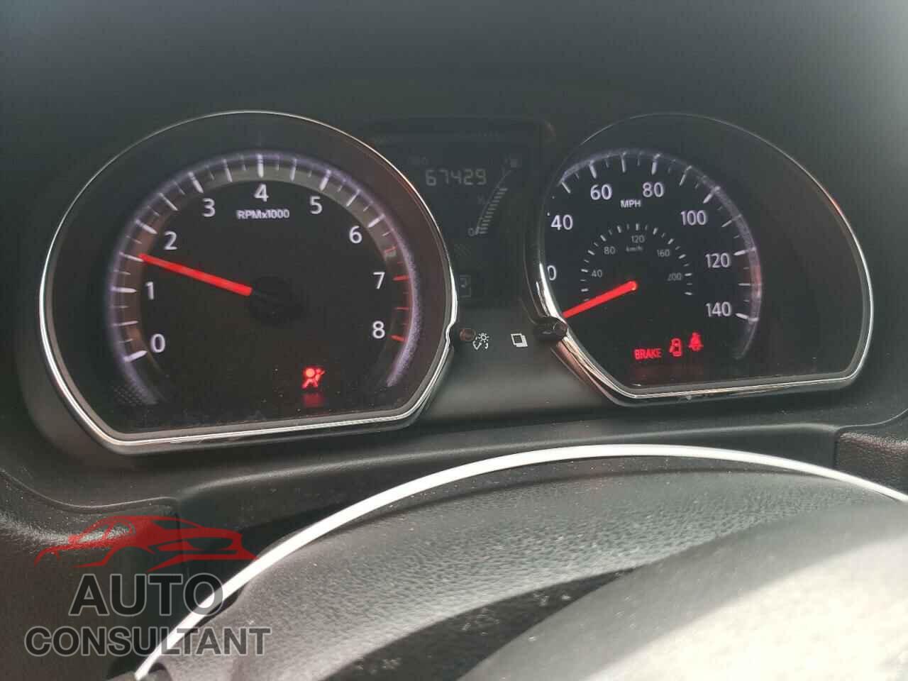 NISSAN VERSA 2017 - 3N1CN7AP3HL851424
