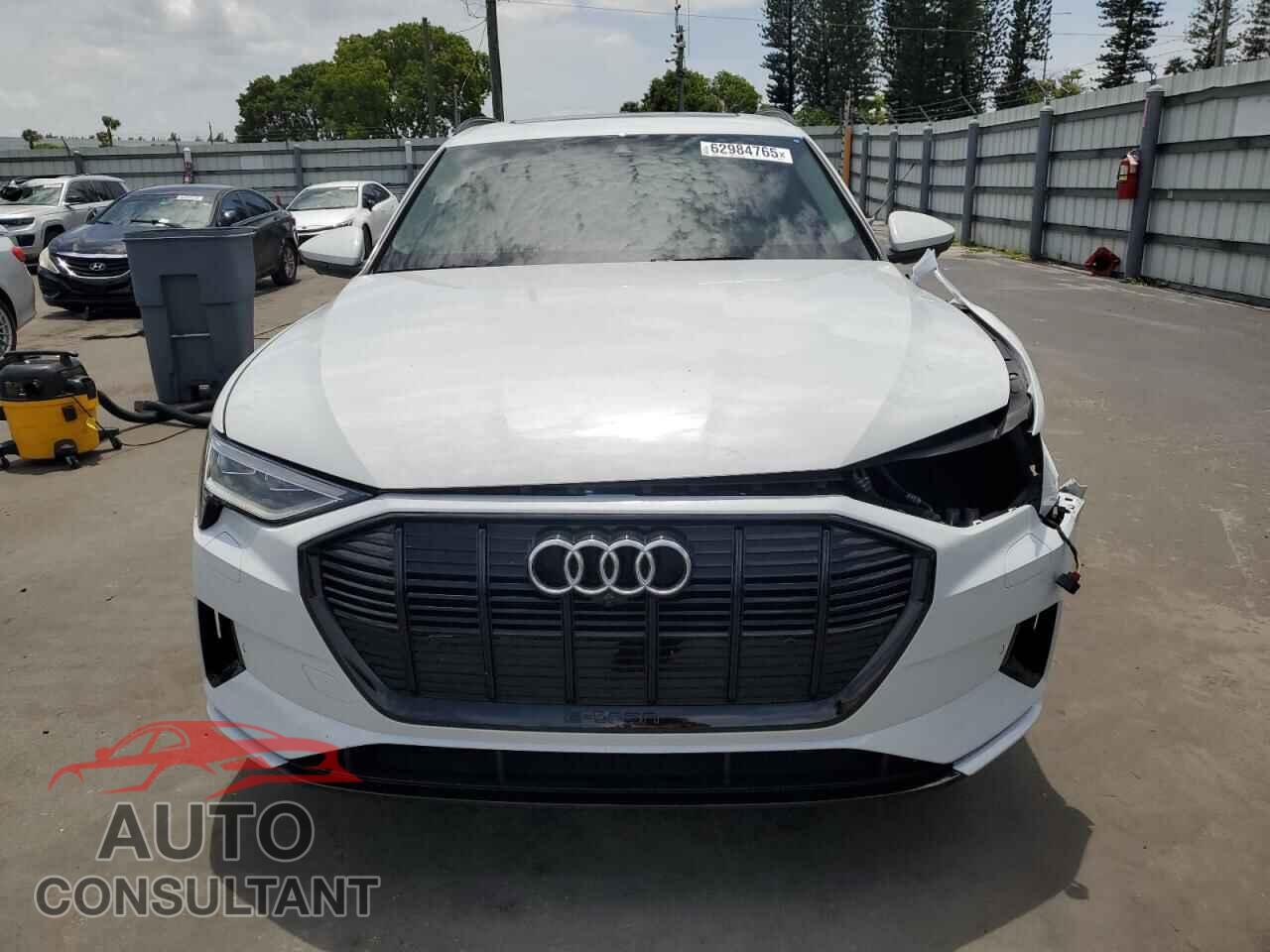 AUDI E-TRON 2021 - WA1AAAGE2MB012681